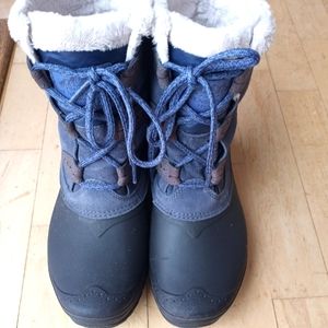 Womens North face boots